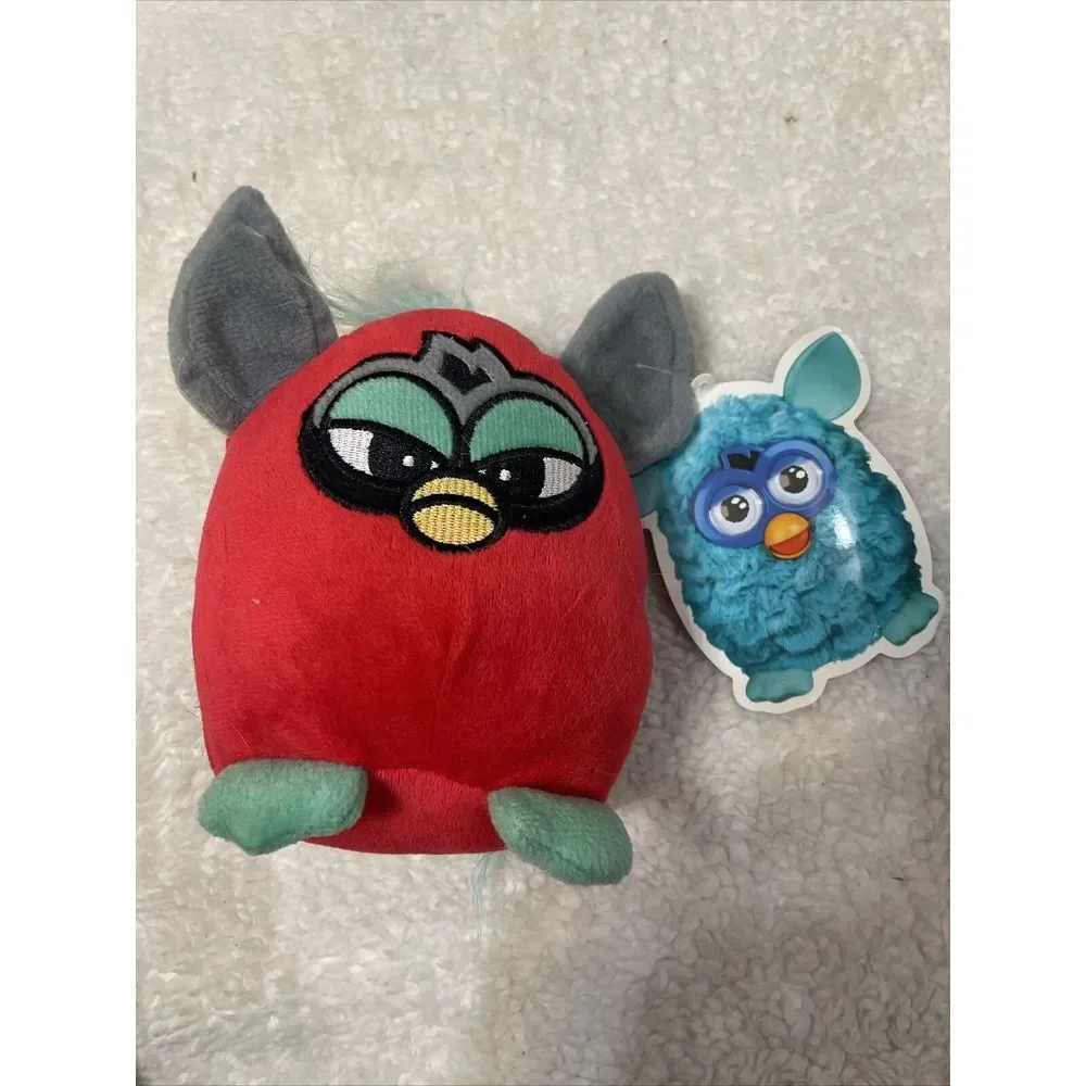 Furby A Mind Of It's Own Plush Red With Tags